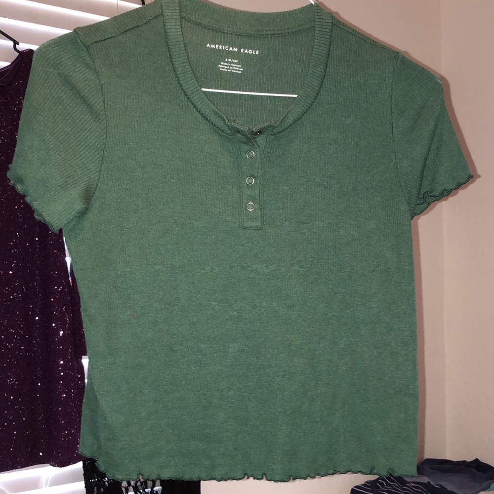 American Eagle Brand quarter button shirt
